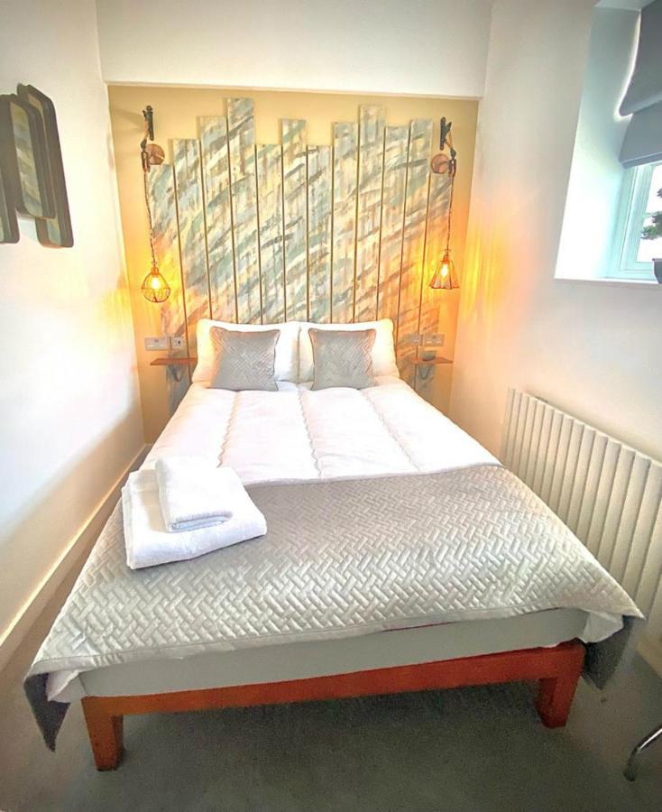 Kingston Blount The Cherry Tree Hotel المظهر الخارجي الصورة