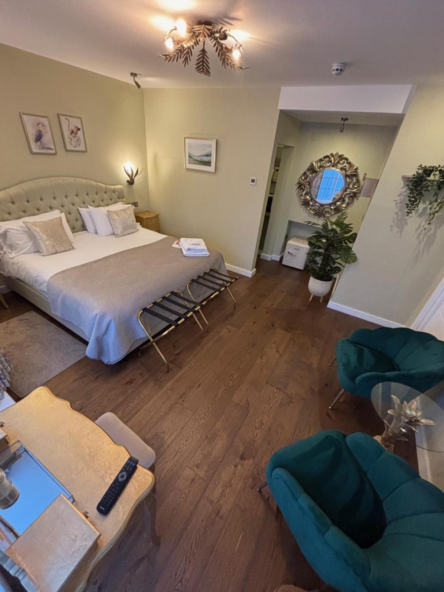 Kingston Blount The Cherry Tree Hotel المظهر الخارجي الصورة